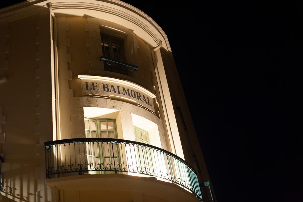 Hotel Balmoral Динард Екстериор снимка