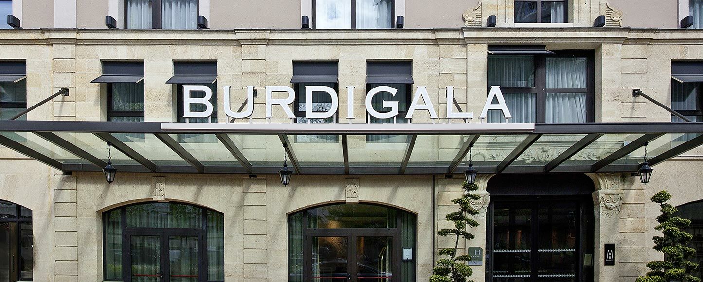 Hotel Balmoral Динард Екстериор снимка